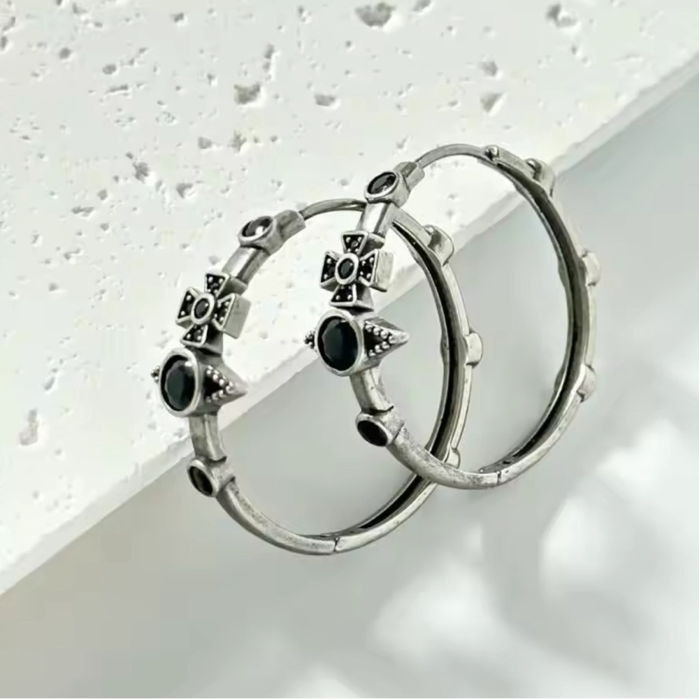 925 Sterling Silver Planet Saturn Symbol Hoop Earrings With Black Onyx Accents - Picture 2 of 5